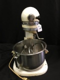 Older KitchenAid K-5-A Mixer W/Stainless Steel Bowl