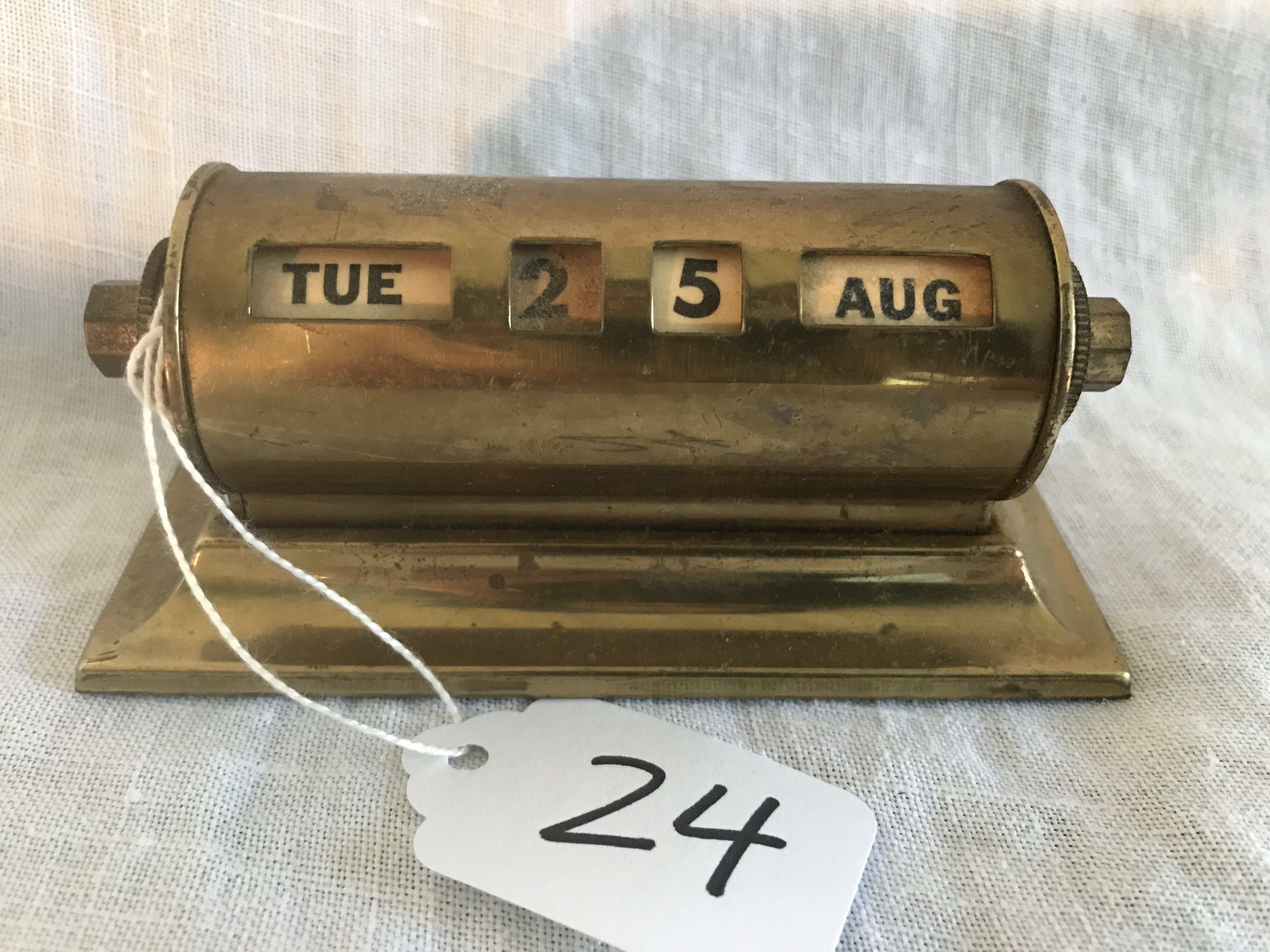 Vintage Brass Perpetual Desk Calendar | Proxibid