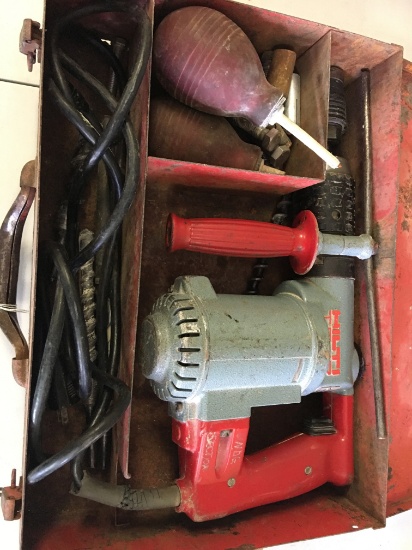 Hilti TE17 Hammer Drill In Case W/Bits