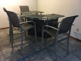 Iron & Mesh Bar W/4 Swivel Barstools & Bartenders Chair