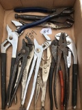 (10) Pliers As Shown-Mostly USA