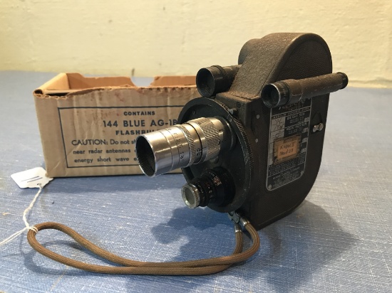 Revere Model 99, Double 8MM Movie Camera