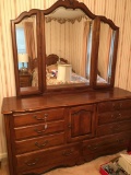 Large Ethen Allen Dresser W/Folding Mirrors-Lots 156, 157, & 158 Match!