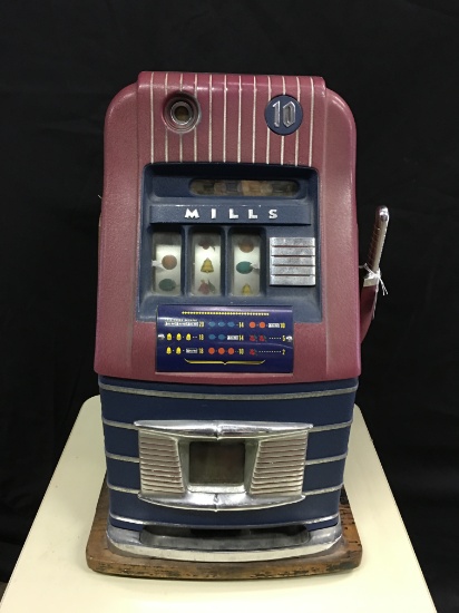 Mills 10 Cent Slot Machine On Oak Base-Have been playing it!