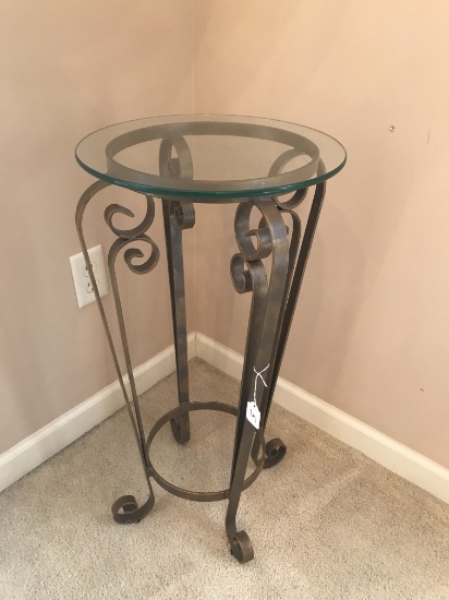 Metal and Glass Fern Stand That is Approx, 29' Tall