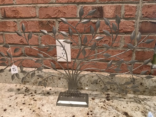 Wilver Metal Decorator Tree Is 28" Wide x 18" Tall