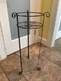 Iron Plant Stand Is 28
