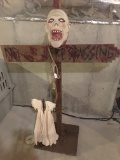 Halloween Decoration! Plastic Face On Wooden Pole