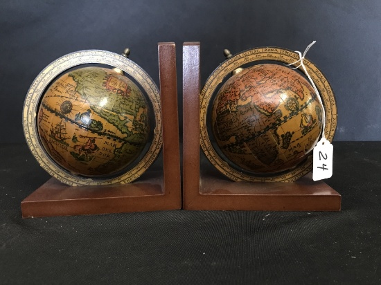 Pair Italian-Made "Globe" Wooden Bookends