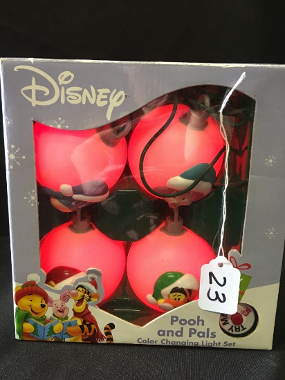 Walt Disney "Pooh & Pals" Color Changing Light Set-MIB