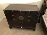 Antique Oriental Single Stack