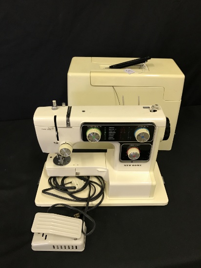 New Home 920 Sewing Machine W/Pedal