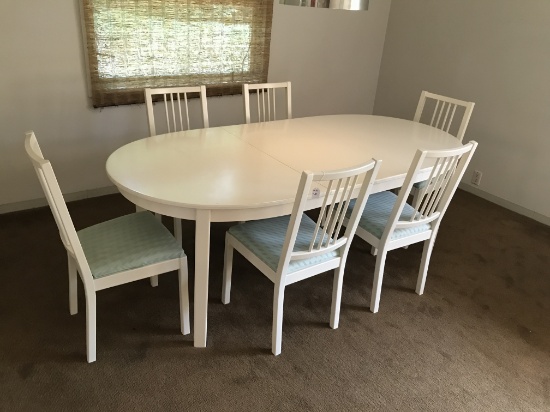 White Oval Dining Room Table & (6) Chairs