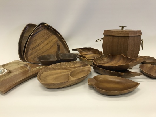 Grouping Of Vintage Wooden Bowls & Ice Bucket