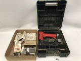 Bex 18 Ga. Pneumatic Fastener W/Case & Fasteners