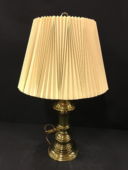 Brass Decorator Lamp W/Shade