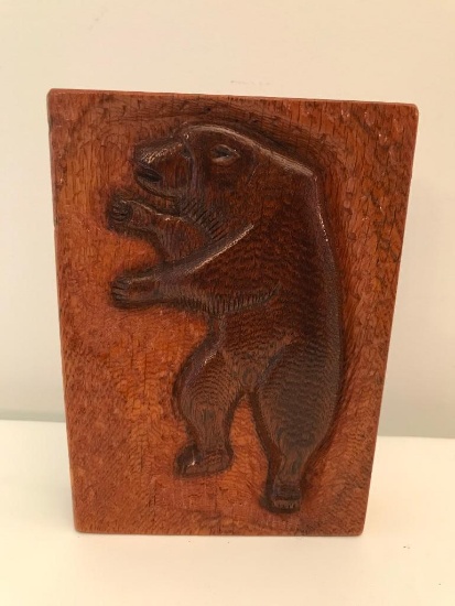 Sunken Relief Carved Bear Plaque By Clint Summers Of Fairborn, Ohio