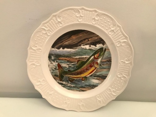 Seagram Distillers Fish Plate "Golden Trout"
