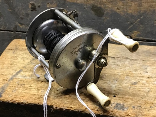 Vintage Bronson "Fleetwing" Fishing Reel