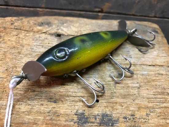 South Bend "Nip-I-Diddee" Wooden Fishing Lure