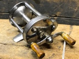 Vintage Pflueger Skilcast #1953 Fishing Reel