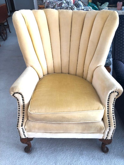 Upholstered Armchair W/Pleated Back & Queen Anne Feet