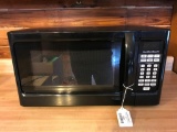 Hamilton Beach 1000 Watt Microwave Oven, Taken out of use working!