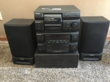 Pioneer Stereo System W/Speakers