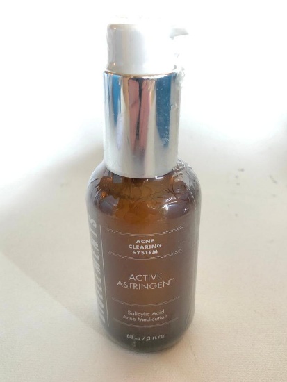 Bioelements Acne Clearing System, Active Astringent, Appears to be New Product