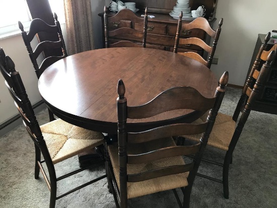 Pedestal Table with 8 Ladder Back, Rush Bottom Chairs