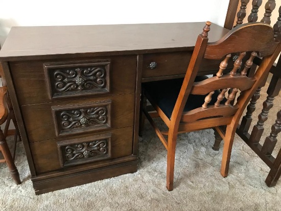 Vintage Kneehole Desk with Chair