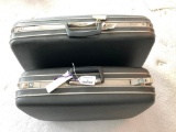 (2) Pcs. Vintage Samsonite Luggage