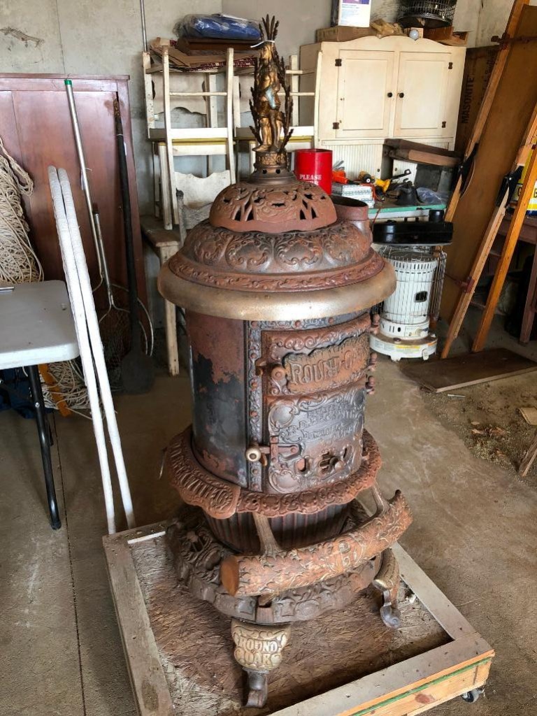 Trusteee Auction of Antiques, Primitives and More!
