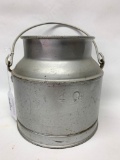 Vintage 4 Qt. Cream Can W/Bail & Lid