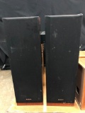 Pair of Sony Tower Speakers, SS-U541AV, The Covers are a bit rough.