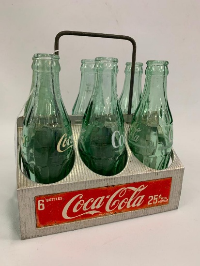 Vintage Coca Cola Carrier W/Bottles