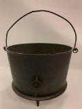 Cast Iron Gypsy Pot W/Bail