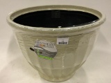 Southern Patio 19 Inch Ceramix Caylo Planter