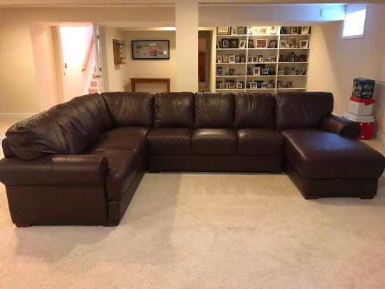 Leather, Sectional Couch with Chaise Lounge