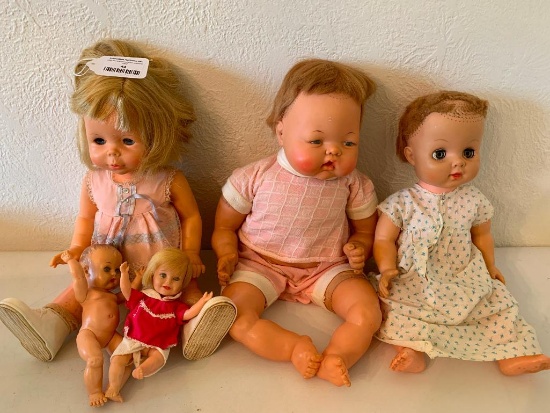 (5) 1960's Dolls