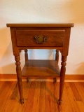 Ethan Allen 1-Drawer Night Stand