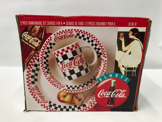 Coca Cola (12) Pc. Dinnerware Set