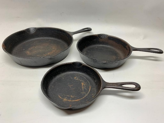(3) Antique Wagner Ware Cast Iron Skillets