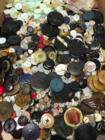 Nice Group Of Vintage Buttons