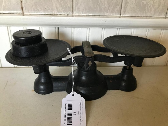 Antique Cast Iron Scales W/Weights