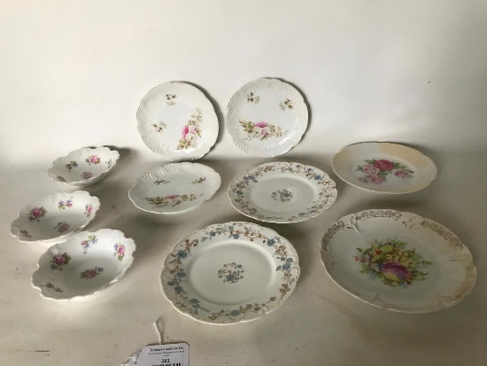 Group Of (10) Vintage Plates