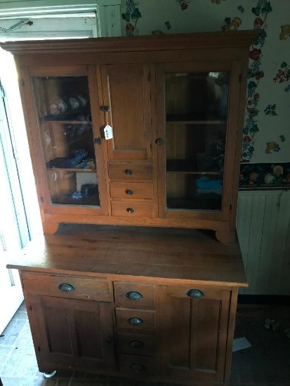 Rare Oak Kitchen Cabinet Manufactured by The Cincinnati Fly Screen Company