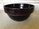 Brown Stoneware Mixing Bowl-Larger Size