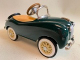 Hallmark Kiddie Car Classics Pedal Car 1949 Gillham Sport