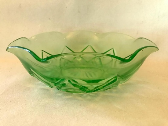 Vintage Anchor Hocking Green Depression Glass Bowl